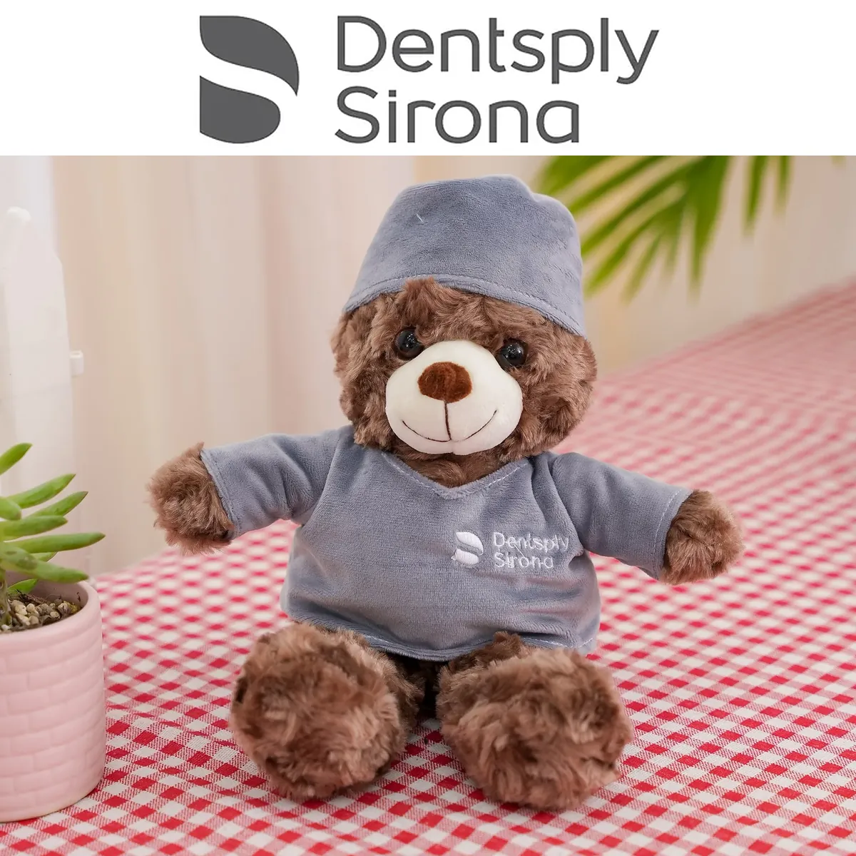 Gấu đồng phục nha khoa - Tập đoàn nha khoa Dentsply Sirona