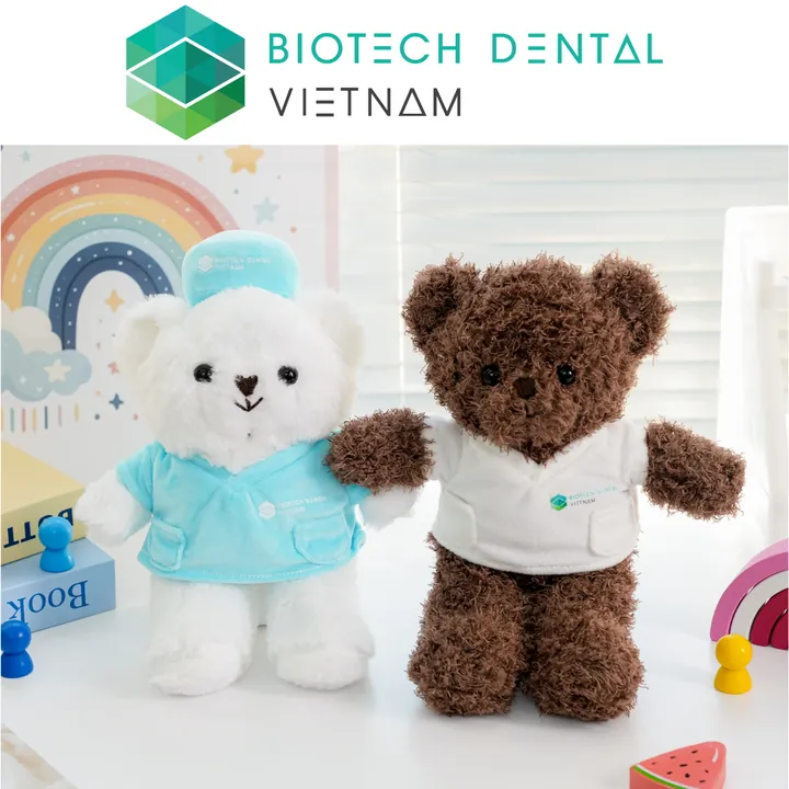 Gấu áo nha sĩ - Biotech Dental
