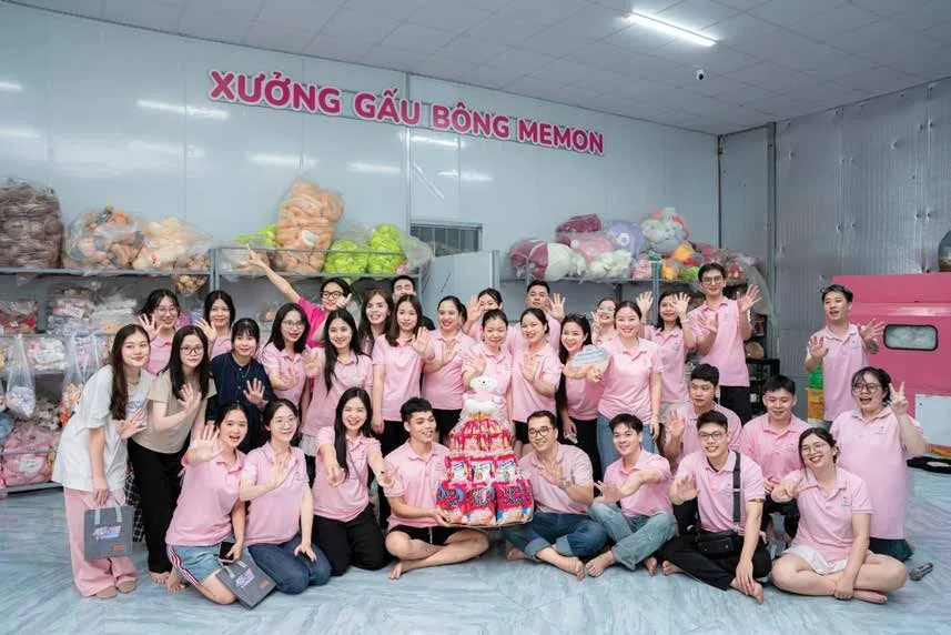 Đội ngũ tại xưởng gấu bông Memon