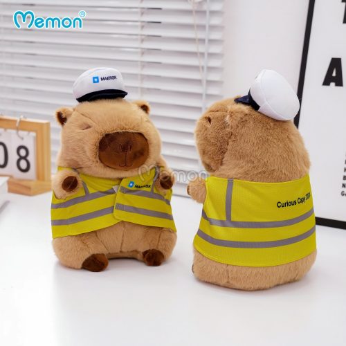 Capybara Mặc Áo Bảo Hộ Maersk