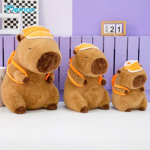 Gấu Bông Capybara Thể Thao - Đeo Bóng