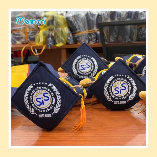 Feedback của khách hàng về Gấu Bông Nghê Cử Nhân VNU-SIS